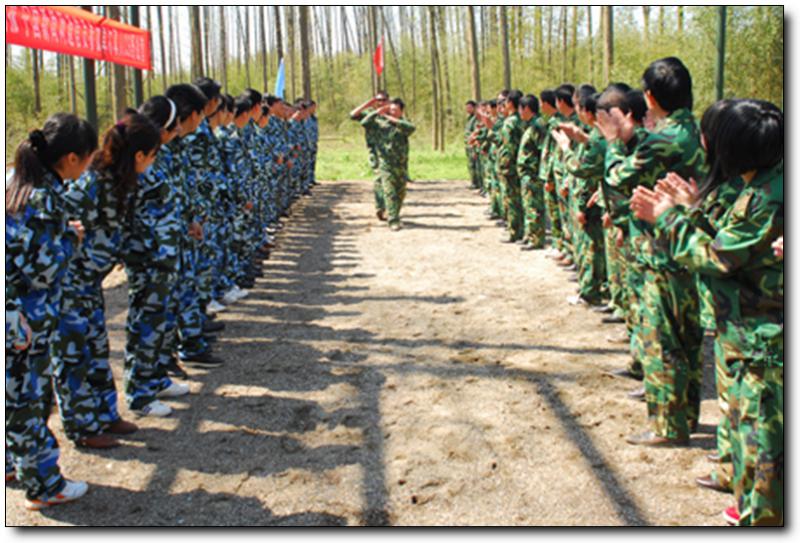 和峰真人CS野戰(zhàn)俱樂(lè)部 (1)_和峰真人CS野戰(zhàn)俱樂(lè)部